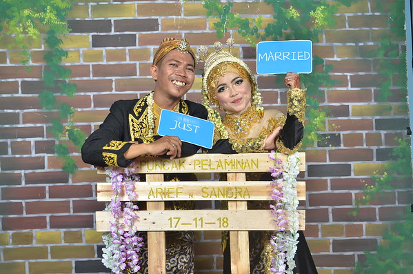 Sewa Photo Booth Pernikahan Murah